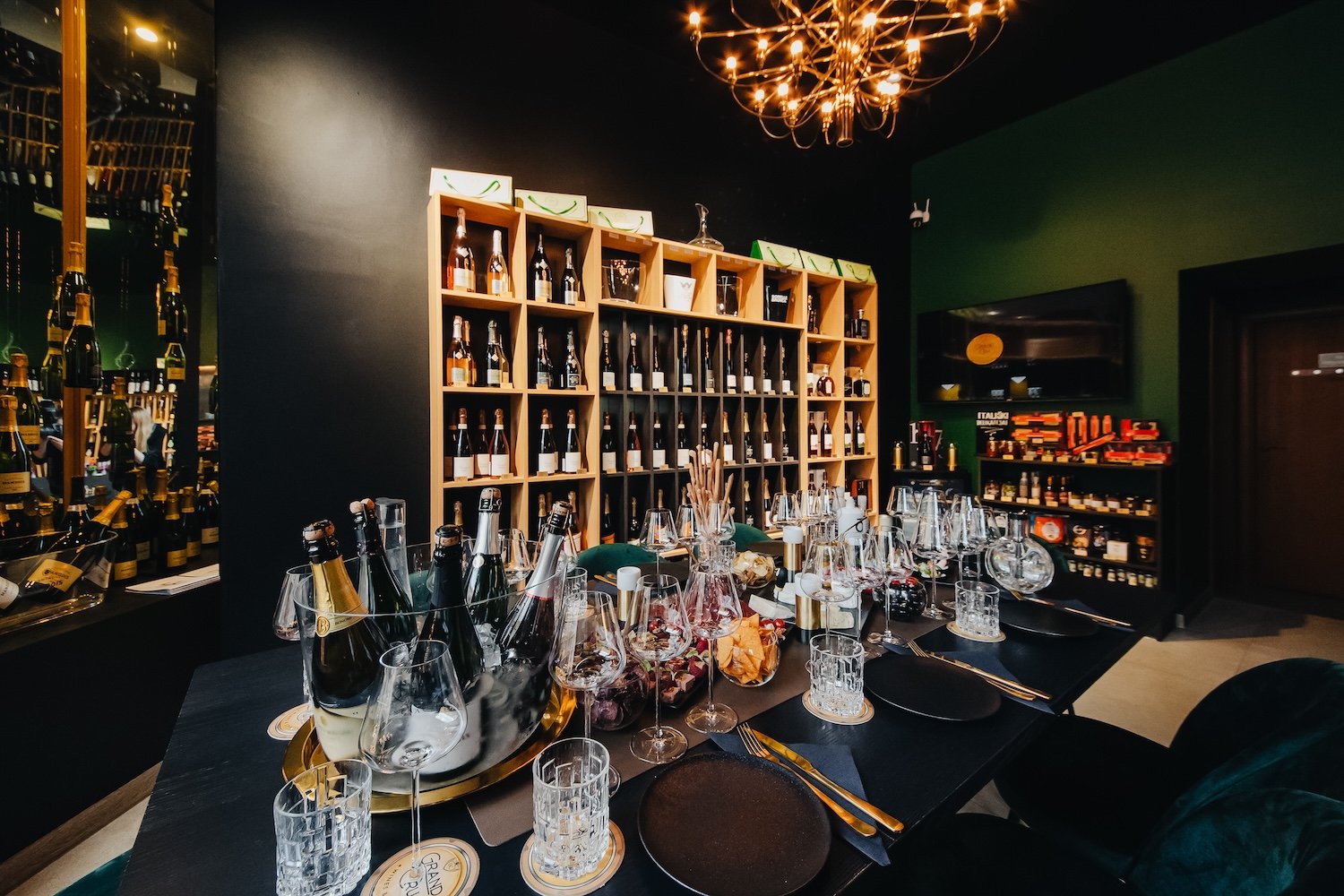 Grand Cru - Valentino dienos renginiai Vilniuje 