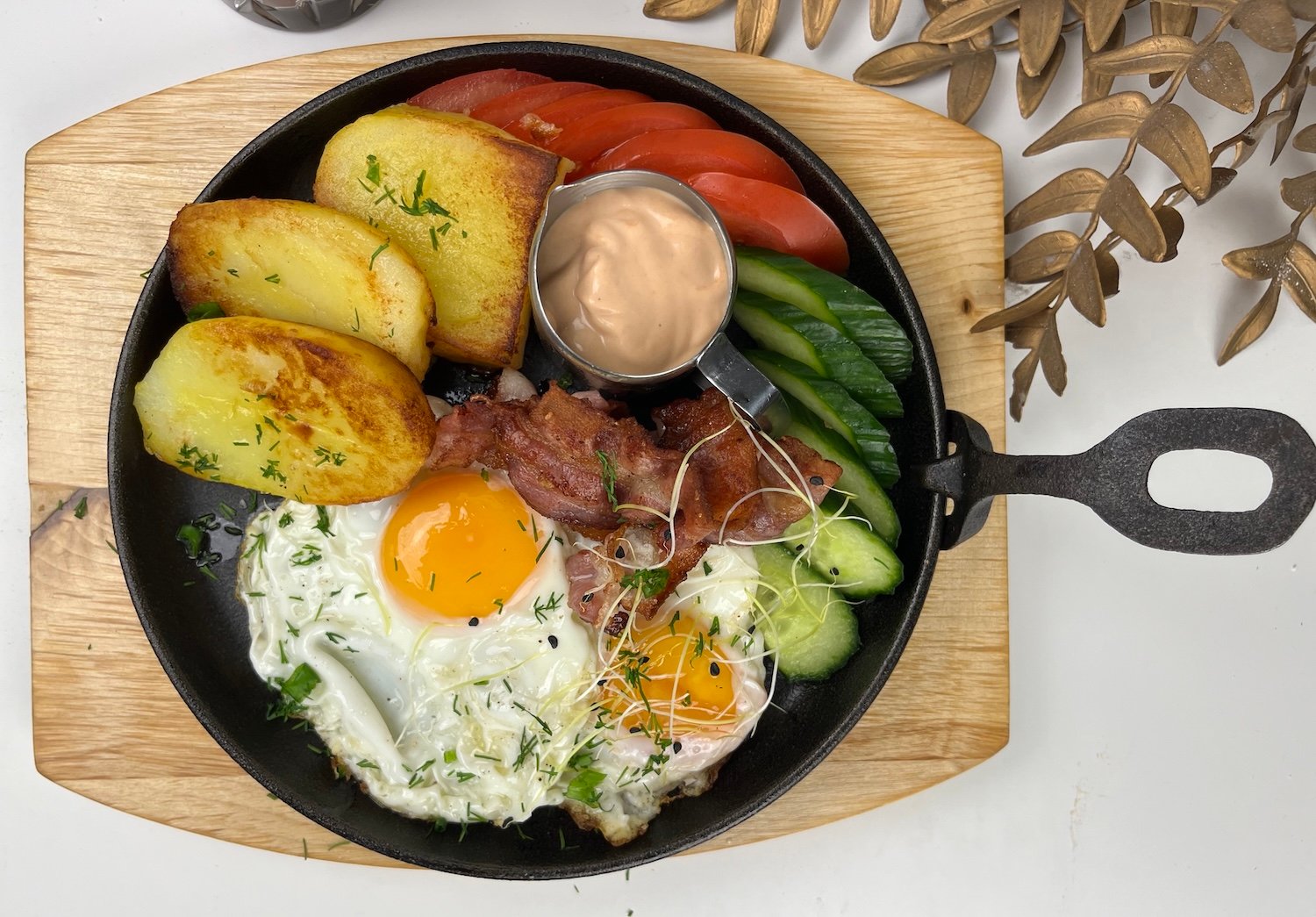Kavos kerai - velyvieji pusryciai Kaune - brunch Kaunas   