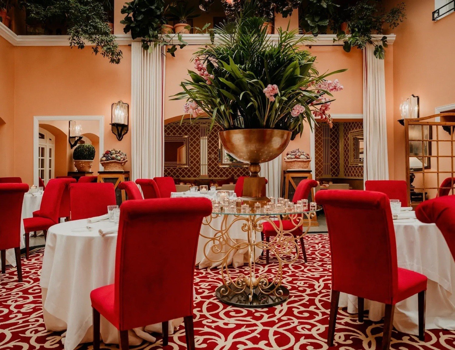 Stikliai - restoranas istoriniame Stiklo kvartalo pastate Vilnius