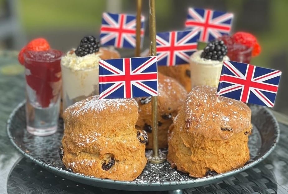 The Oaklands & Oak Bar - Afternoon Tea